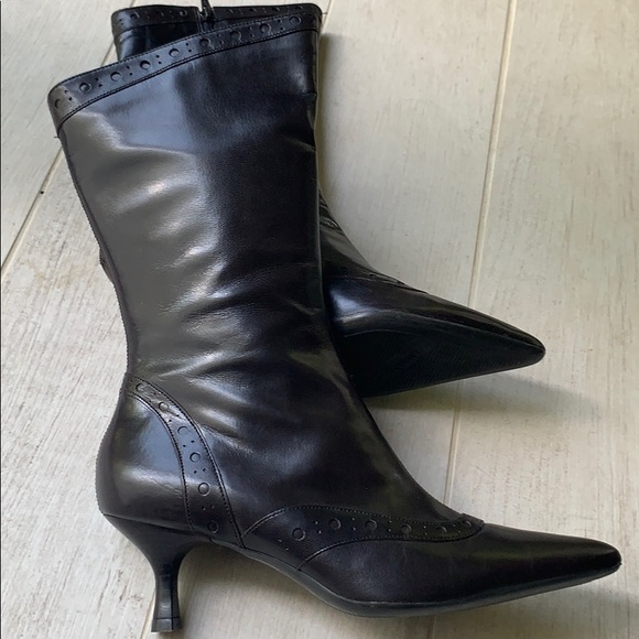 Kenneth Cole Shoes - Kenneth Cole boots.